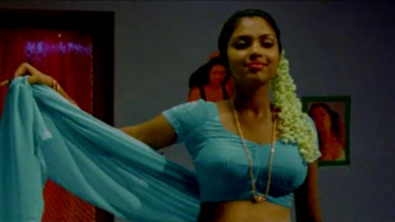 Charmy 53+ Hot Photo Gallery Of Amala Paul - Hot Collections